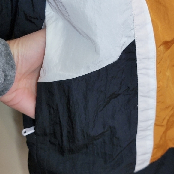 Under Armour | Always Recovery Color Block Windbreaker Track Jacket - Picture 4 of 5